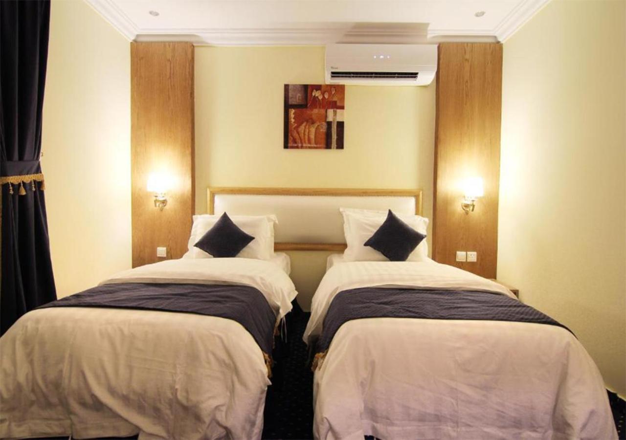 هذا منزلى الحمراء Riad Exterior foto