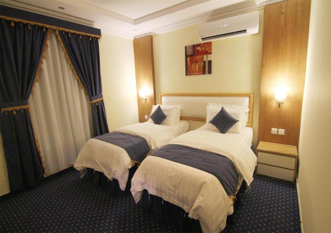 هذا منزلى الحمراء Riad Exterior foto